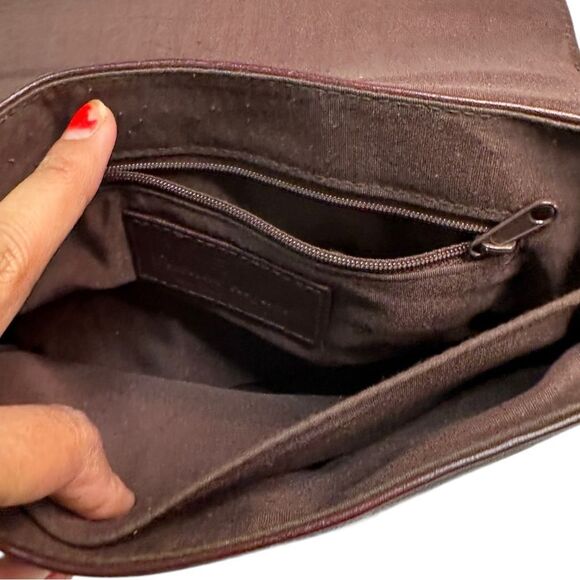 Vintage Etienne Aigner Small Leather Shoulder Crossbody Purse - Picture 9 of 10